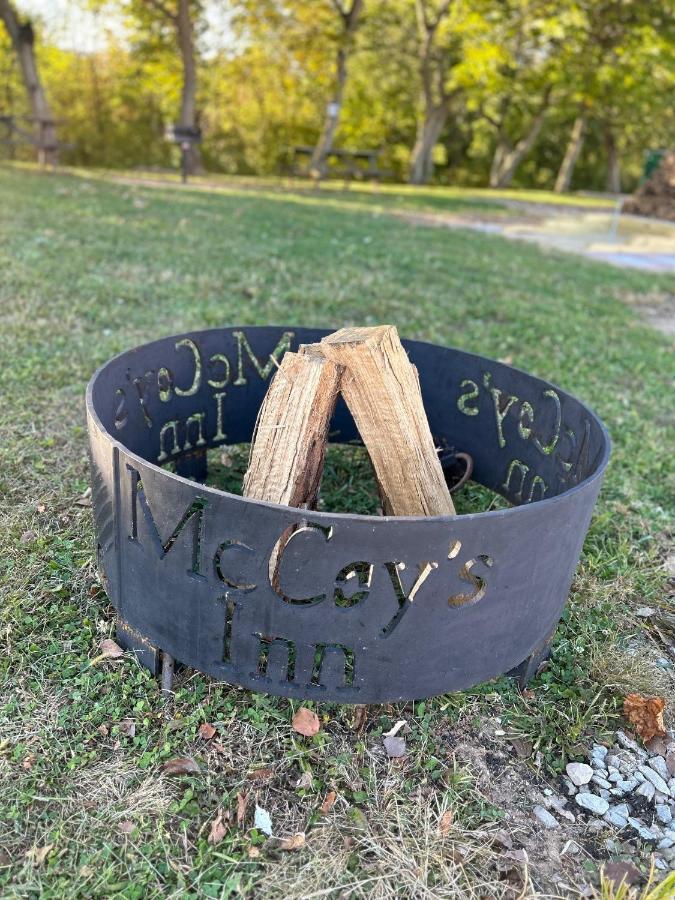 Mccoy'S Inn Ripley Екстериор снимка